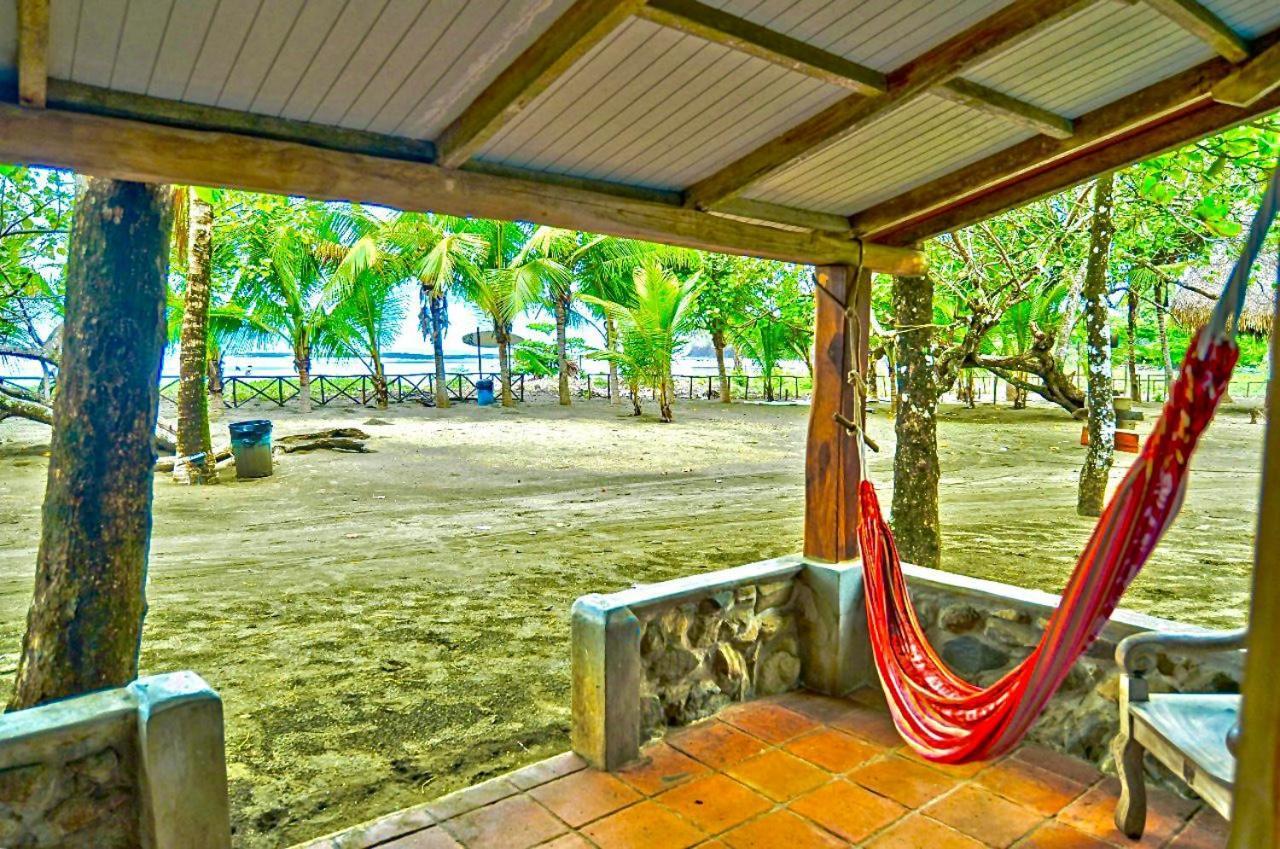 Hotel Oasis & Surf Camp Santa Catalina Extérieur photo