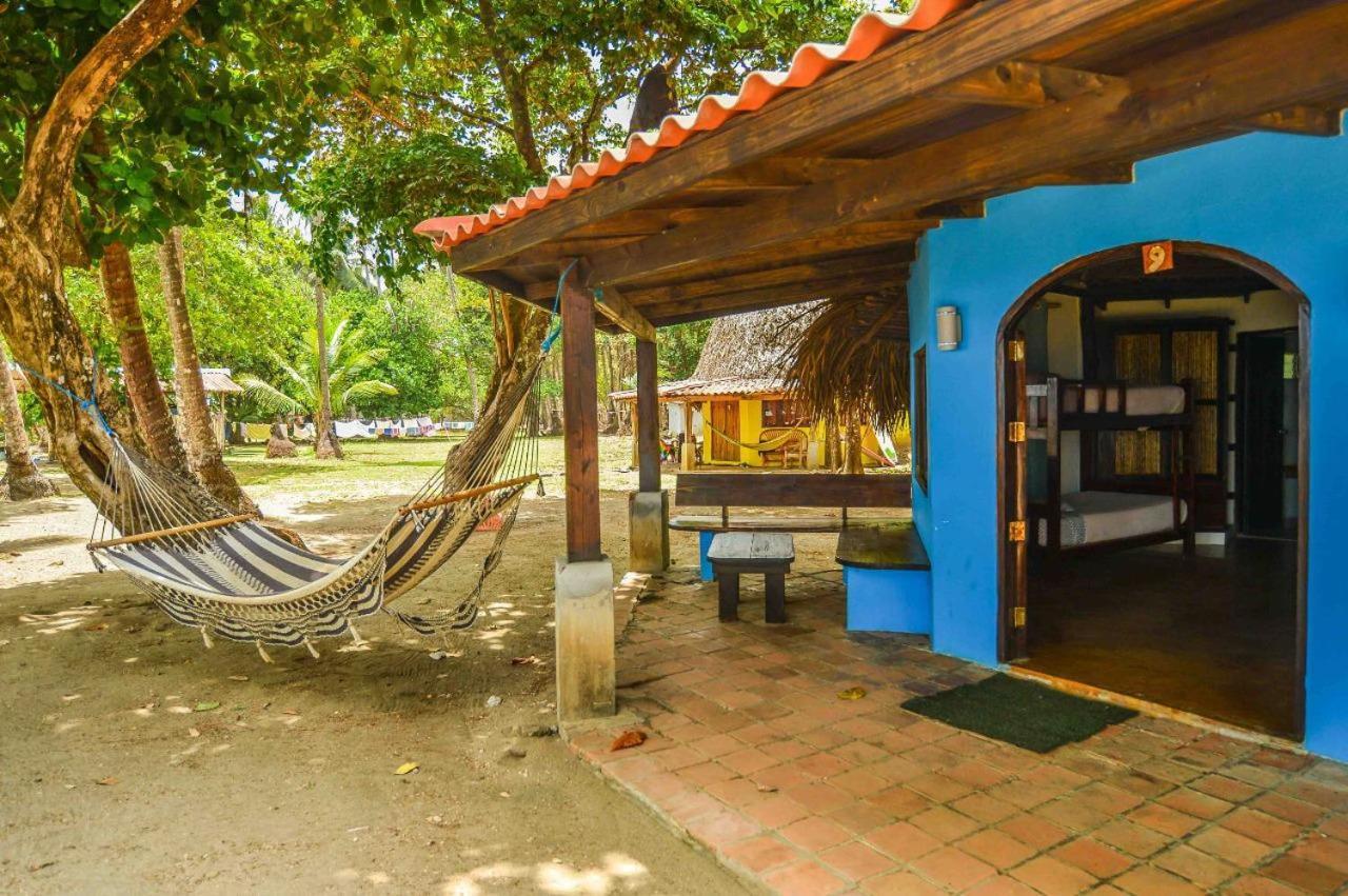 Hotel Oasis & Surf Camp Santa Catalina Extérieur photo
