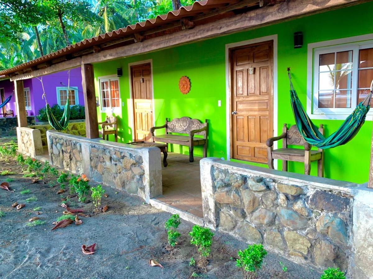 Hotel Oasis & Surf Camp Santa Catalina Extérieur photo