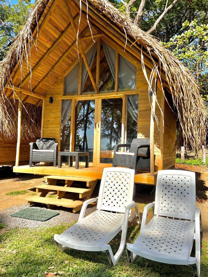 Hotel Oasis & Surf Camp Santa Catalina Extérieur photo