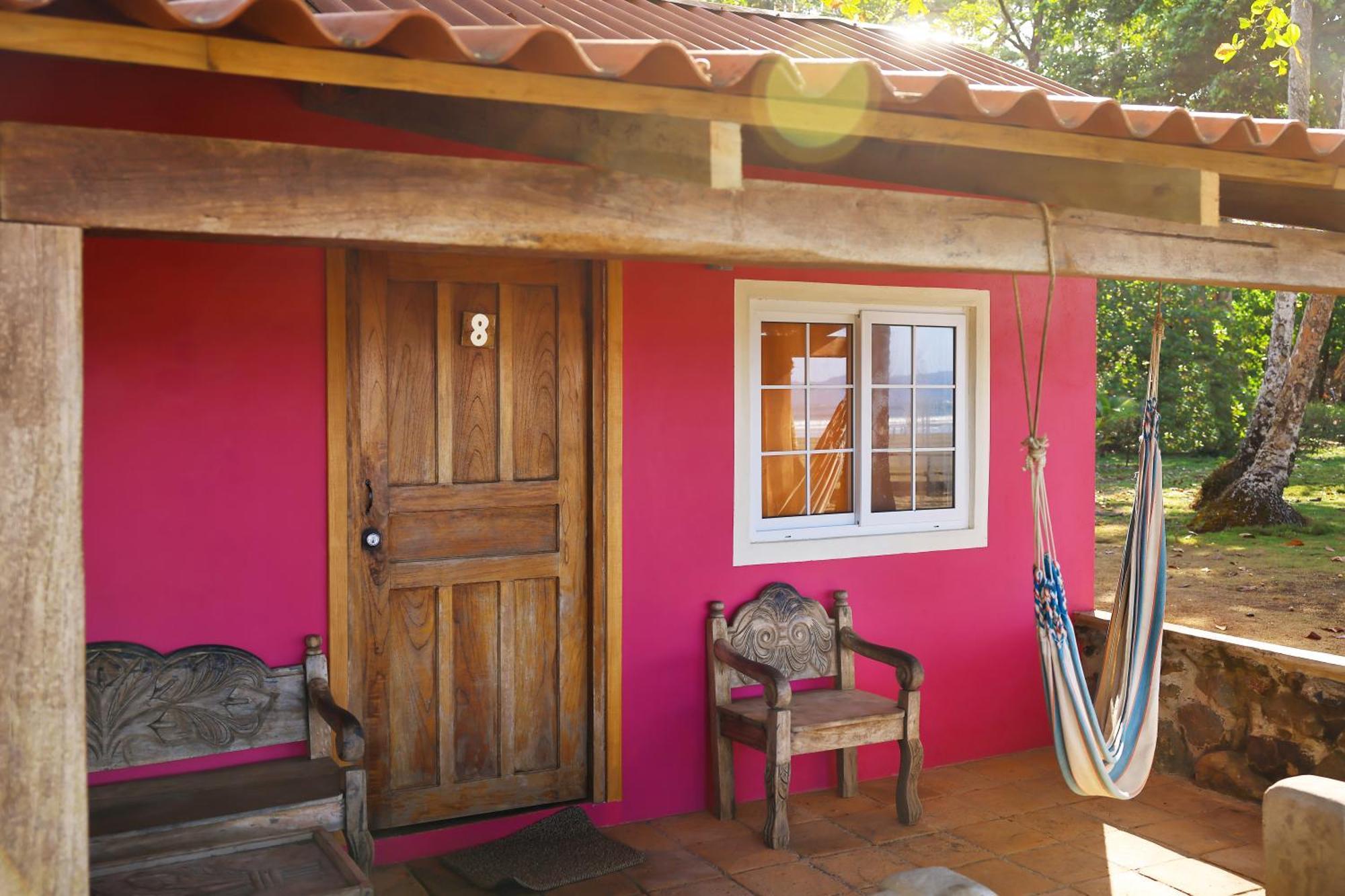 Hotel Oasis & Surf Camp Santa Catalina Extérieur photo